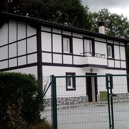 Villa Lavin Etxea San Esteban de Galdames Exterior foto