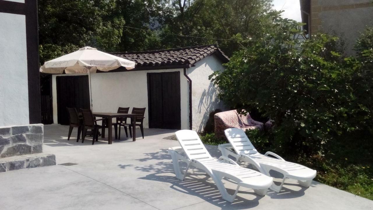 Villa Lavin Etxea San Esteban de Galdames Exterior foto